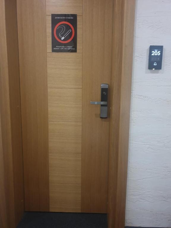 Standardna soba Zlatibor centar 205 - Resim 9