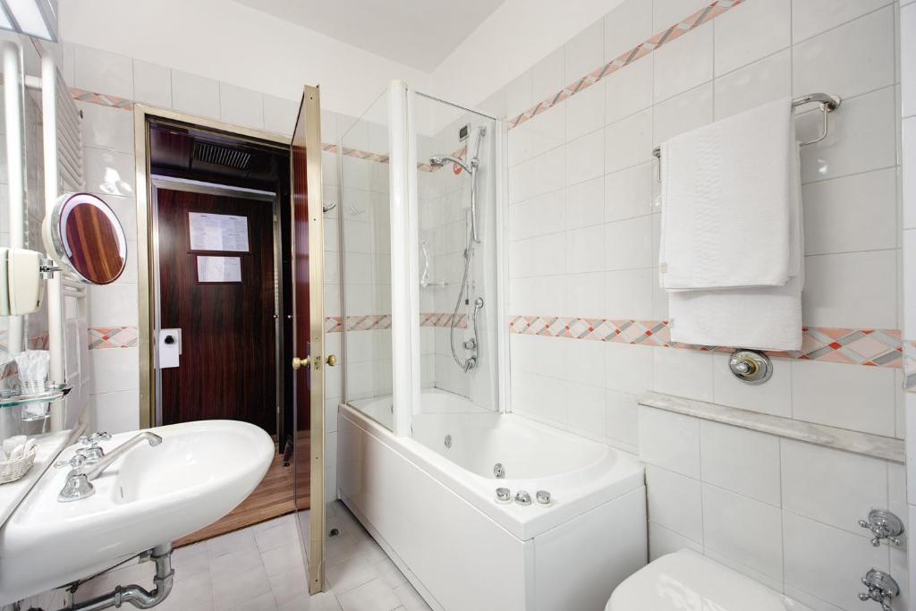 Hotel Bristol - Resim 42