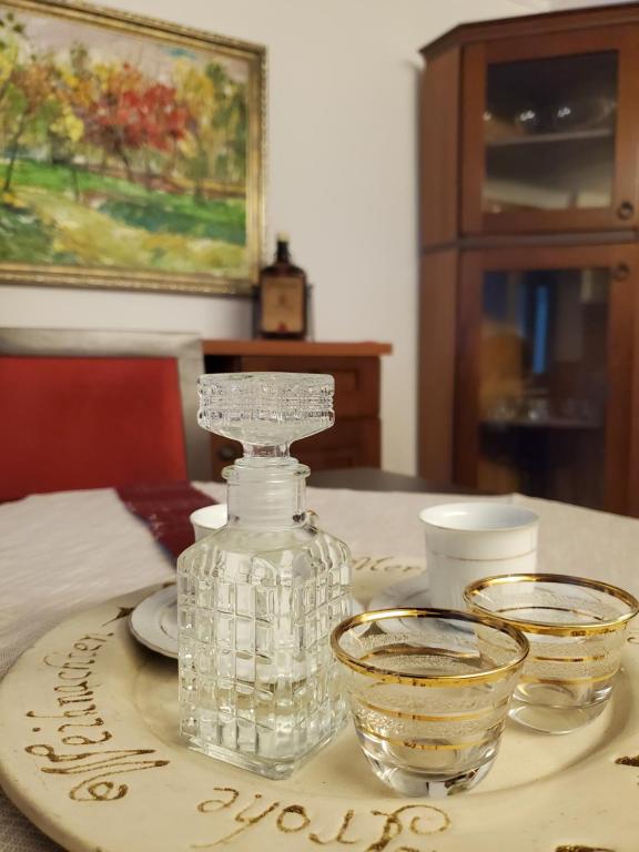 Fotografie z fotogalerie ubytování Unique Traditional House, hosted by J&G v destinaci Tirana