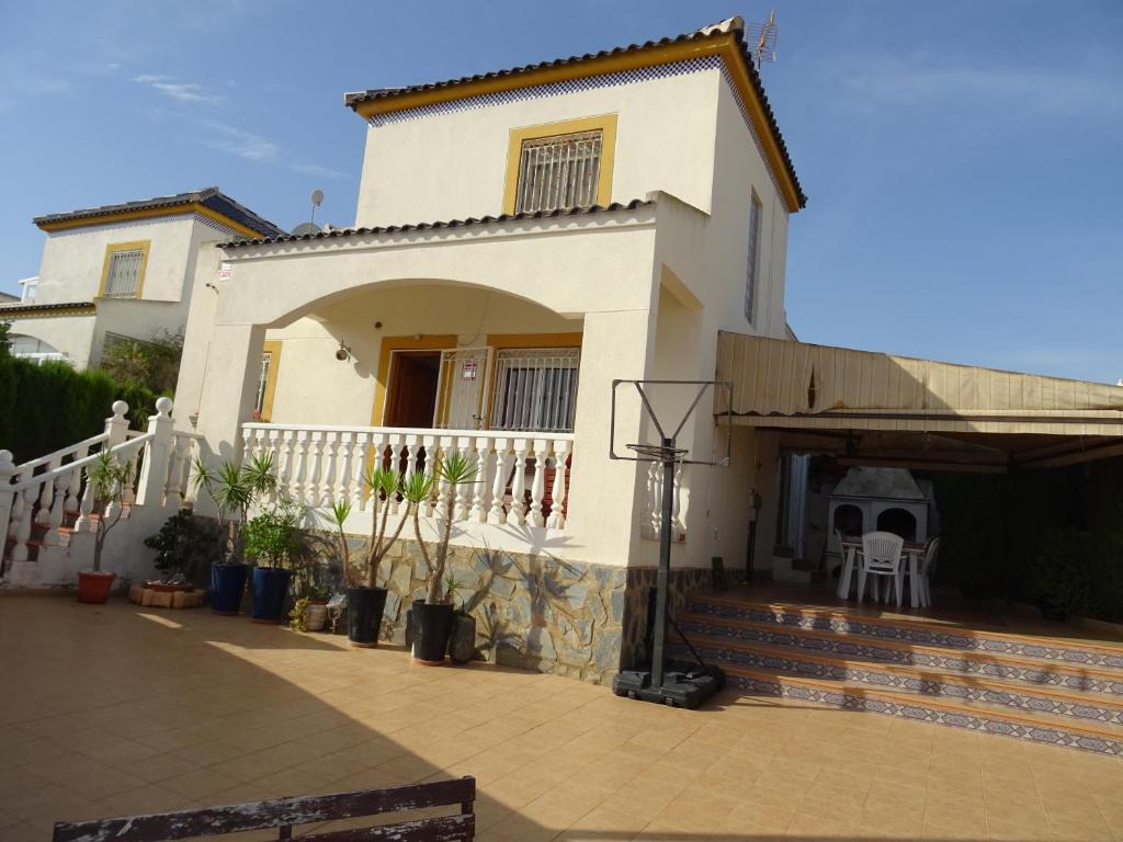 Zdjęcie z galerii obiektu Chalet Mirador de los Balcones w mieście Torrevieja
