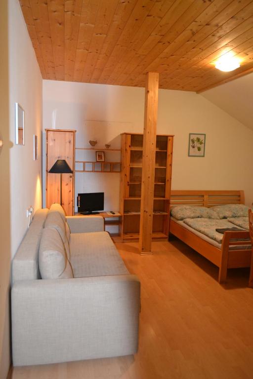 Posteľ alebo postele v izbe v ubytovaní Haus Edelweiss Mölltal