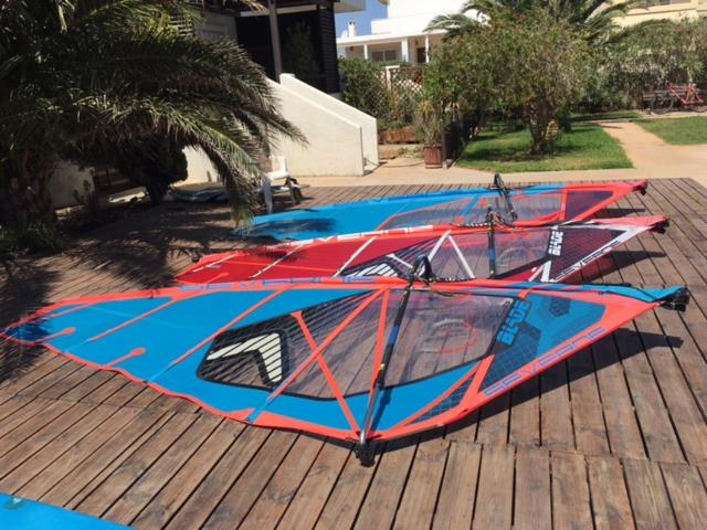 Fotografia z galérie ubytovania Windsurfing seaside apartment Artemida v destinácii Artemida