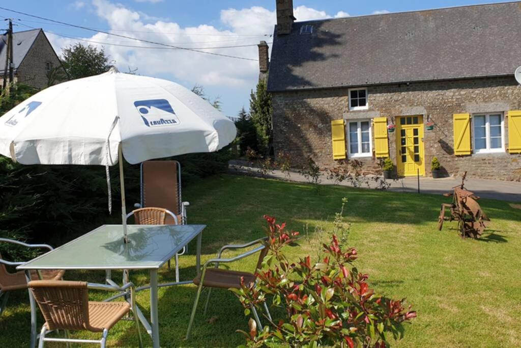 Chaulieu Cottage near Sourdeval 50150 Normandie - Housity
