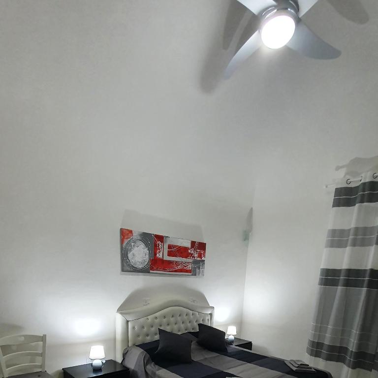 rooms cris photo
