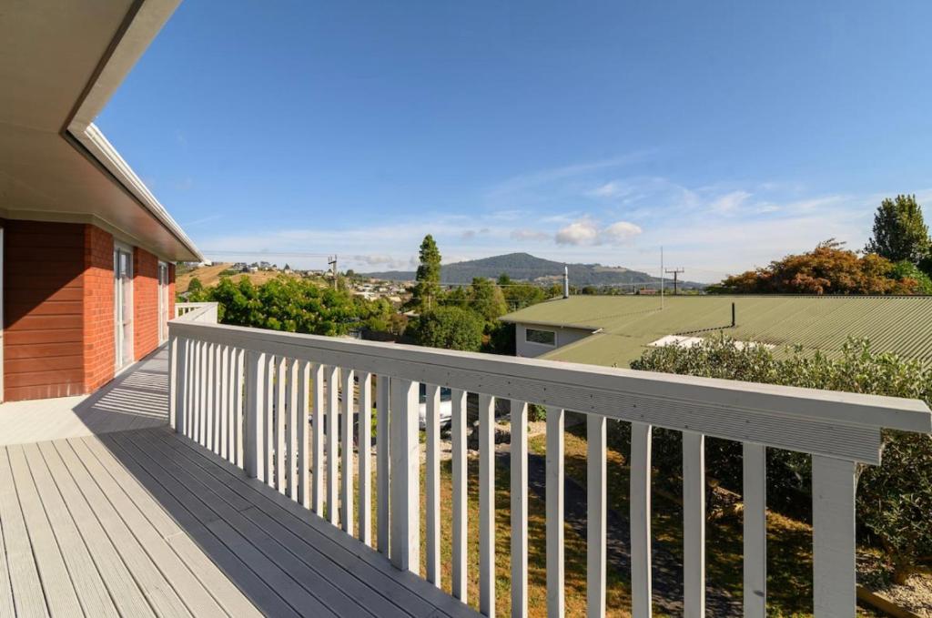 Spacious Utuhina holiday House - Resim 31