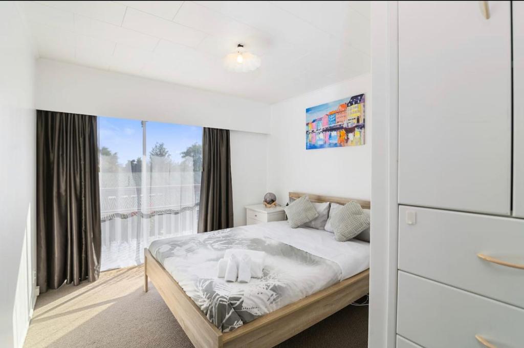 Spacious Utuhina holiday House - Resim 12