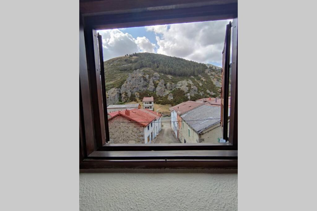 Fotografie z fotogalerie ubytování Albergue Las escuelas v destinaci Llánaves de la Reina