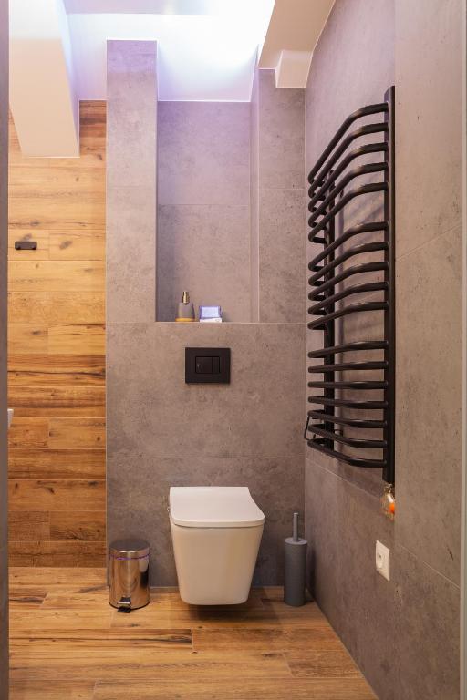 Kúpeľňa v ubytovaní Apartament City Center Modern Loft 6 - bezpłatny parking