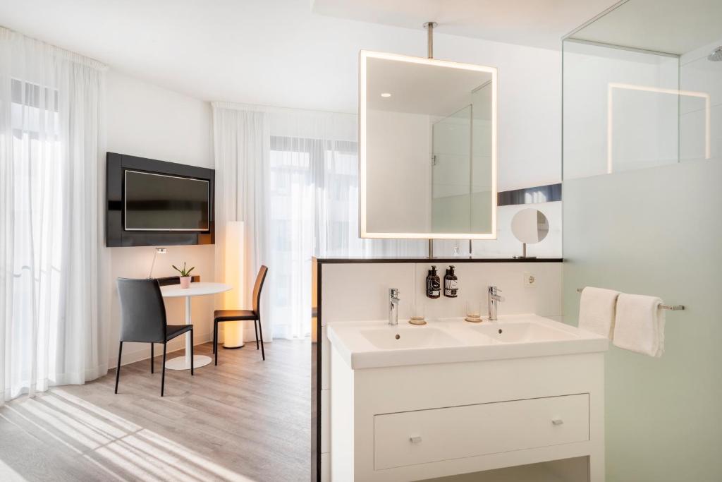 INNSiDE by Meliá Frankfurt Ostend - Resim 28