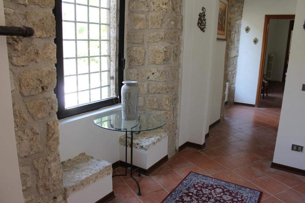 Fotografie z fotogalerie ubytování ABBAZIA SS. QUIRICO E GIULITTA v destinaci Micigliano