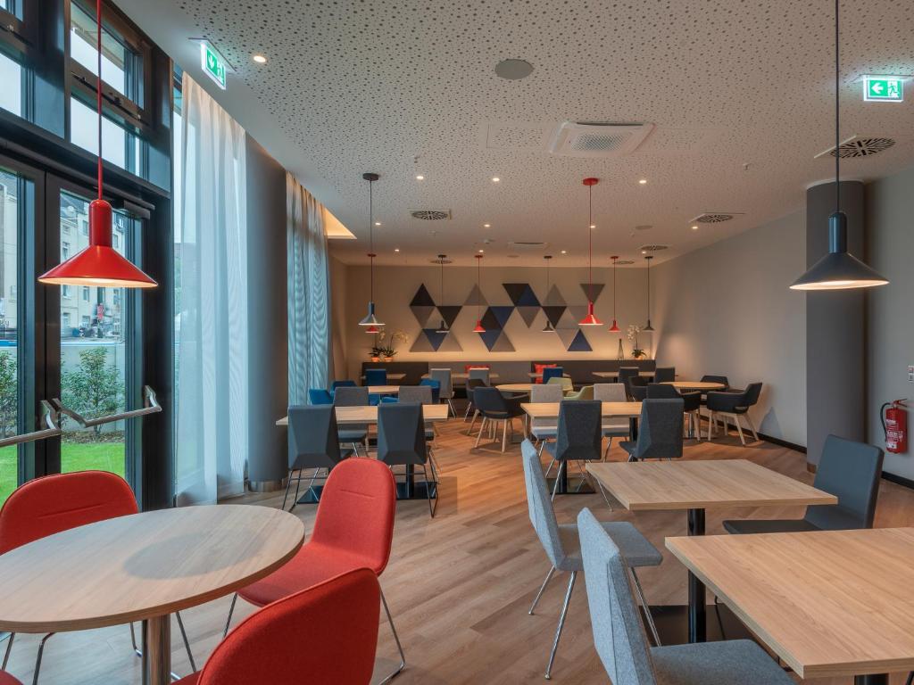 Holiday Inn Express Düsseldorf - Hauptbahnhof by IHG - Resim 37