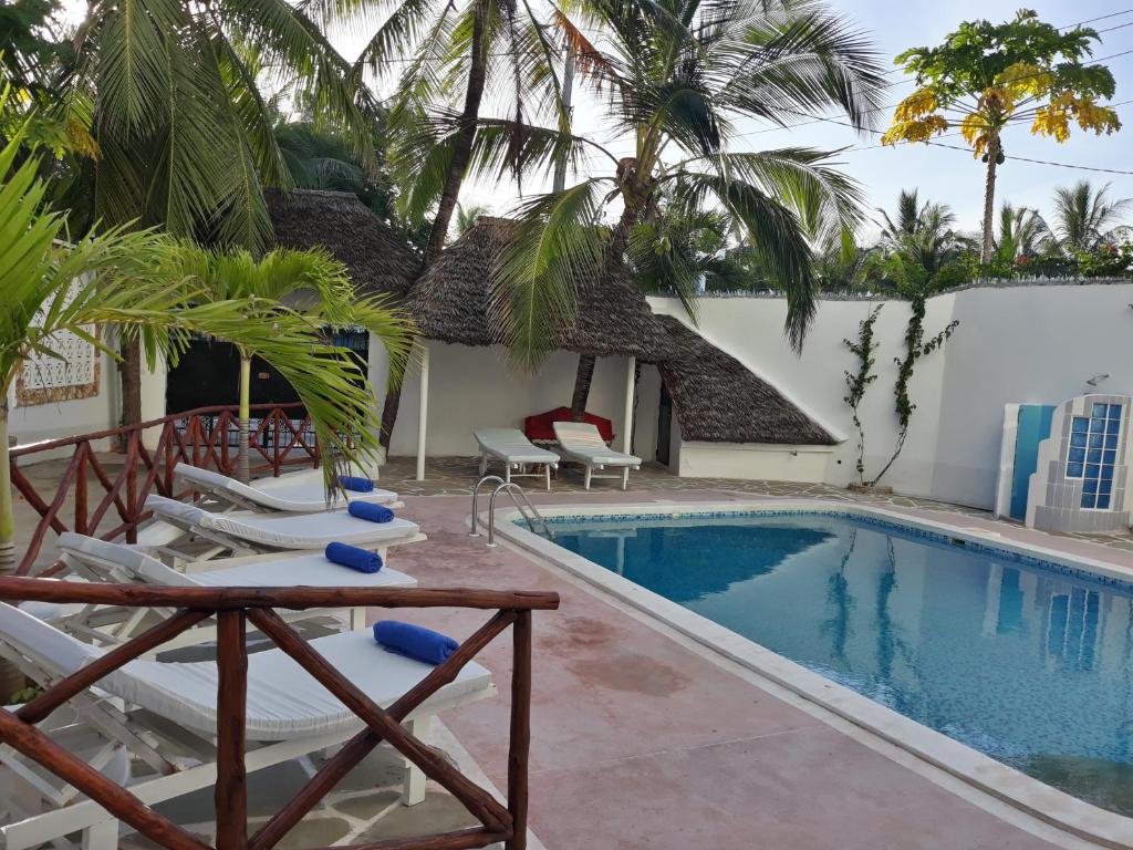 Bazén v ubytování Watamu Solana Apartments nebo v jeho okolí