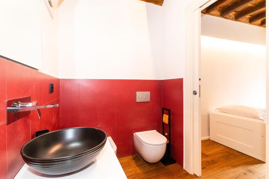 Kúpeľňa v ubytovaní Stylish Quardilatero Romano Central Flat