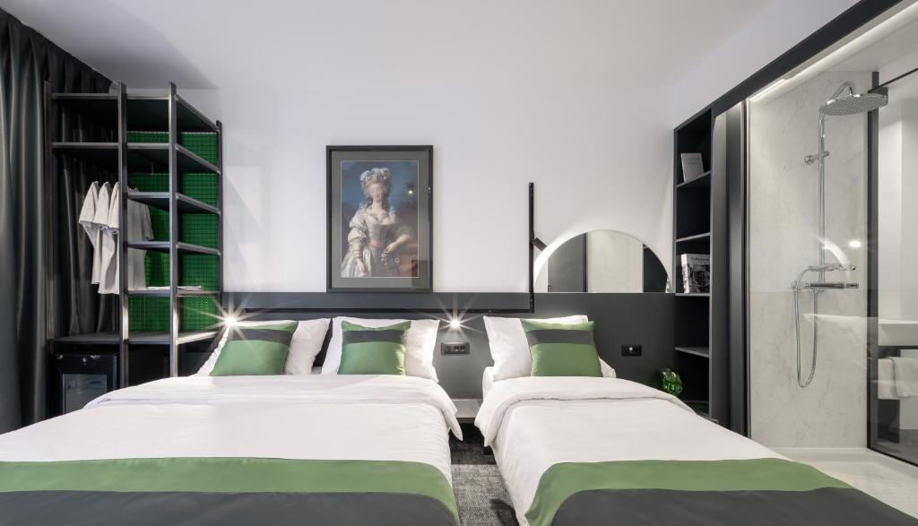 Postel nebo postele na pokoji v ubytování Joy 5 Hotel & SPA