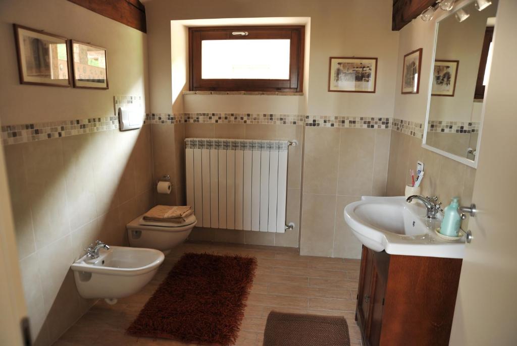 Koupelna v ubytování B&B Ronco degli Ulivi