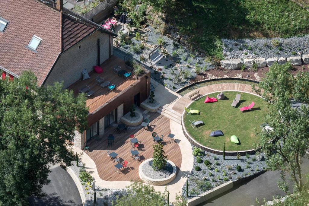 Zahrada ubytování Domaine et chambres d'Hôtes des Fées