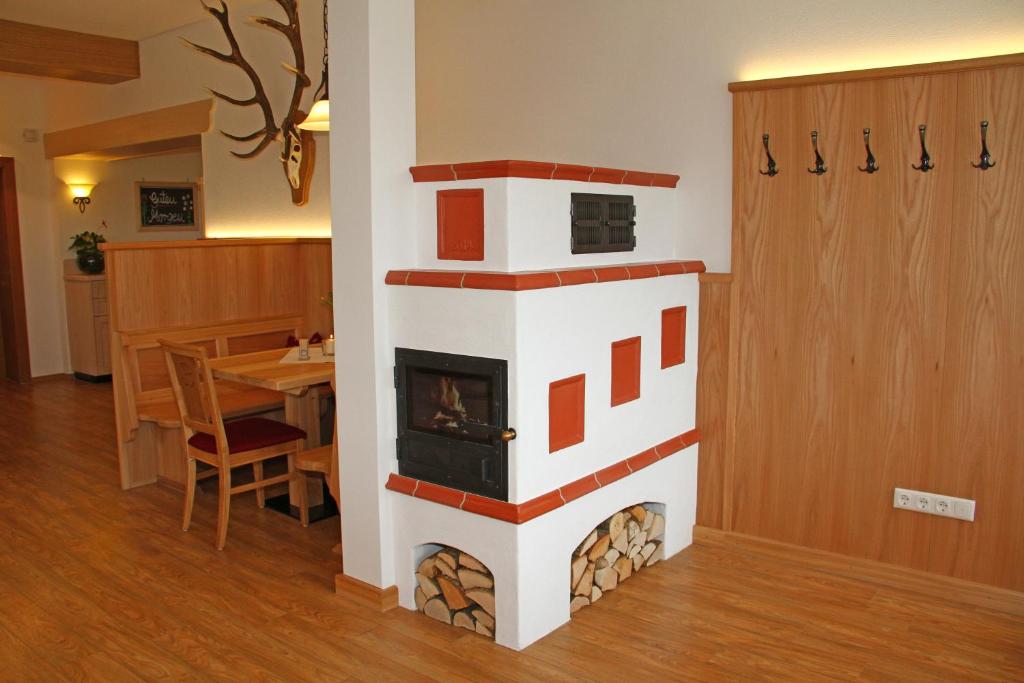 Foto dalla galleria di Hotel-Gasthof Kramerwirt a Irschenberg