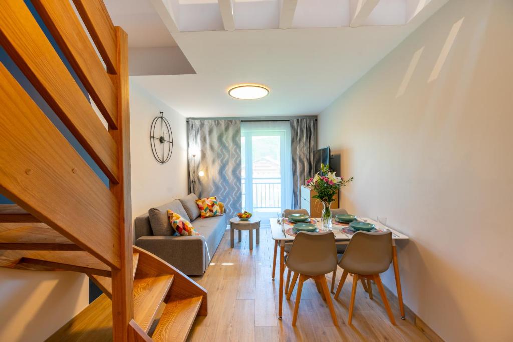 Apartamenty Pod Stokiem 200 m do kolejki Na Skrzyczne - szczyrk apartamenty - Apartamento - Pisos Separados D2