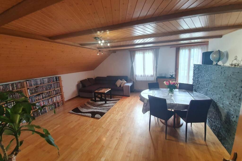 Istumisnurk majutusasutuses Schöne 3 1/2 Zimmer Wohnung in der Zentralschweiz