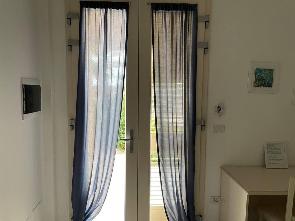Le stanze di chiara - Double Room With Garden View