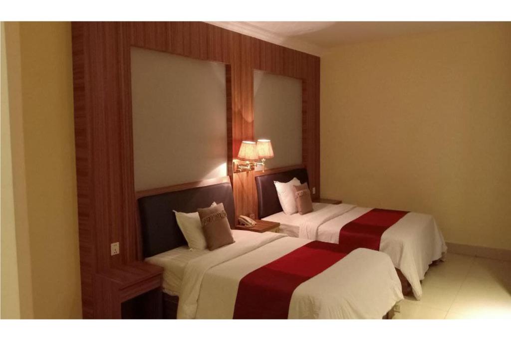 You Eng Hotel - Deluxe Twin Room