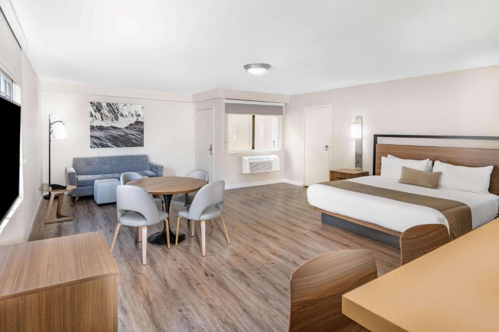 Wyndham Garden San Diego - 