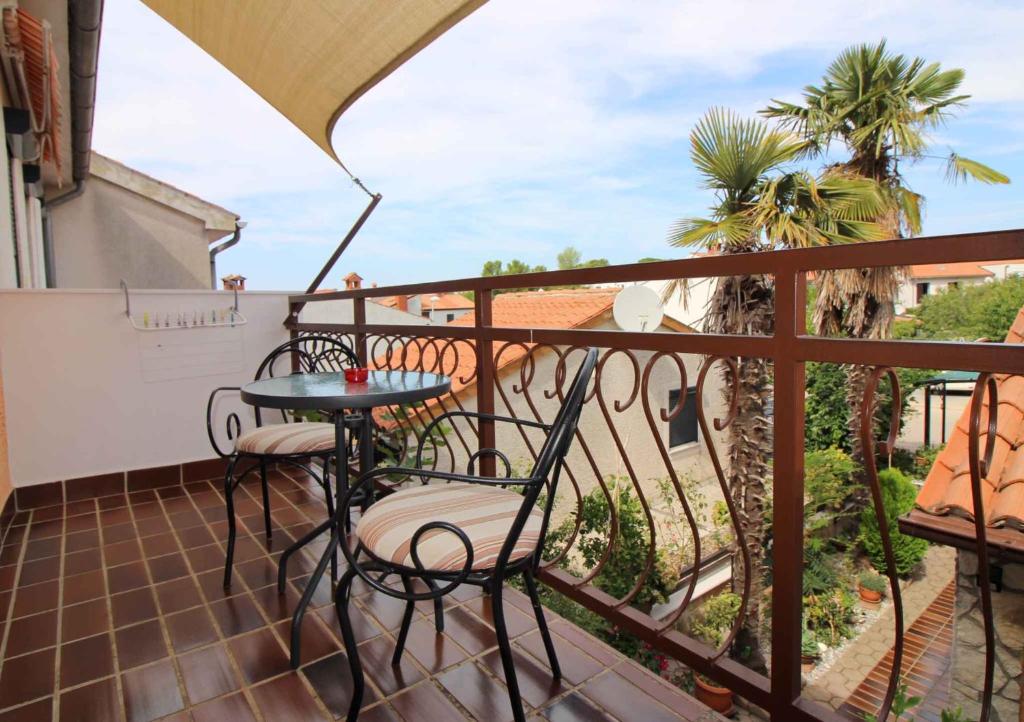 Balkón alebo terasa v ubytovaní Holiday home in Porec/Istrien 35375
