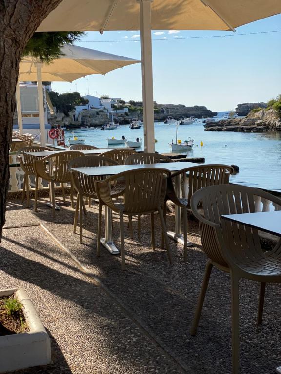 HOSTAL XUROY, Sant Lluis – Updated na 2022 Prices
