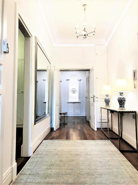 MONDRIAN Luxury Suites & Apartments Market Square IV - Resim 28