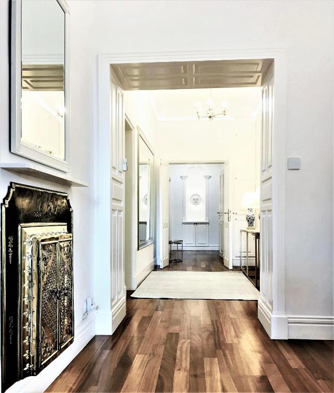 MONDRIAN Luxury Suites & Apartments Market Square IV - Resim 20