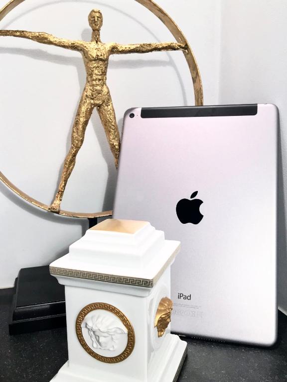 MONDRIAN Luxury Suites & Apartments Market Square IV - Resim 32