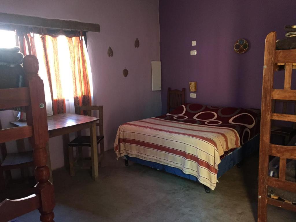 Cama o camas de una habitación en Giramundo Hostel Purmamarca