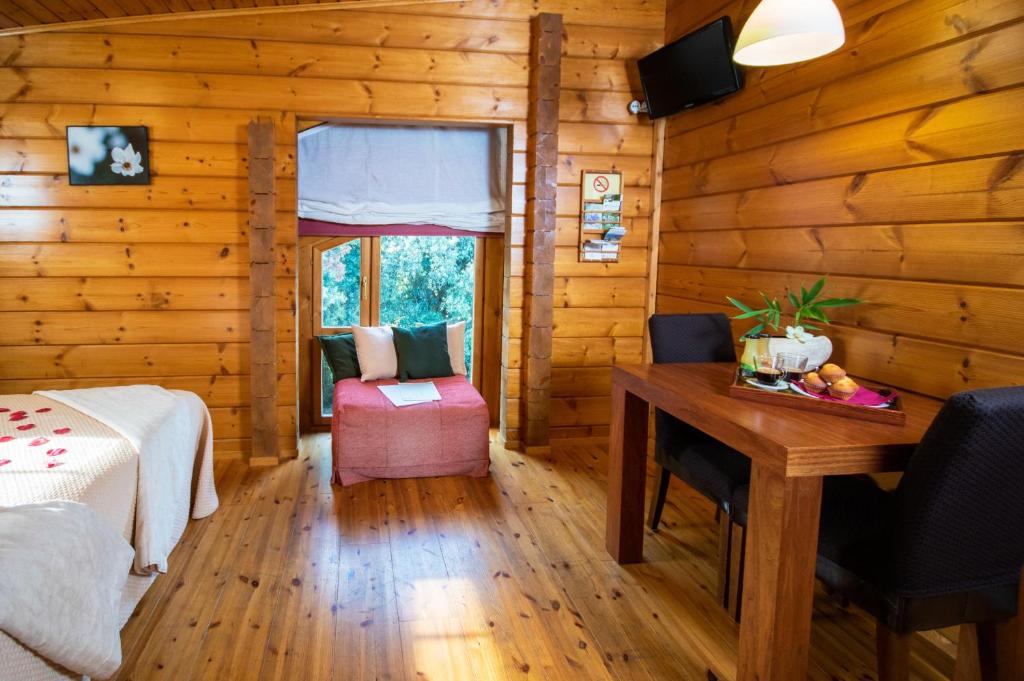 Posedenie v ubytovaní Hotel Somlom - ECO Friendly Montseny