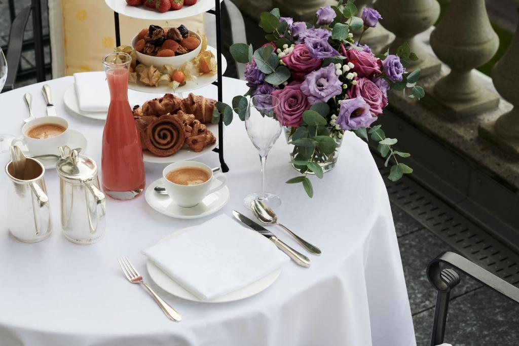 Grand Hotel National Luzern - Resim 22