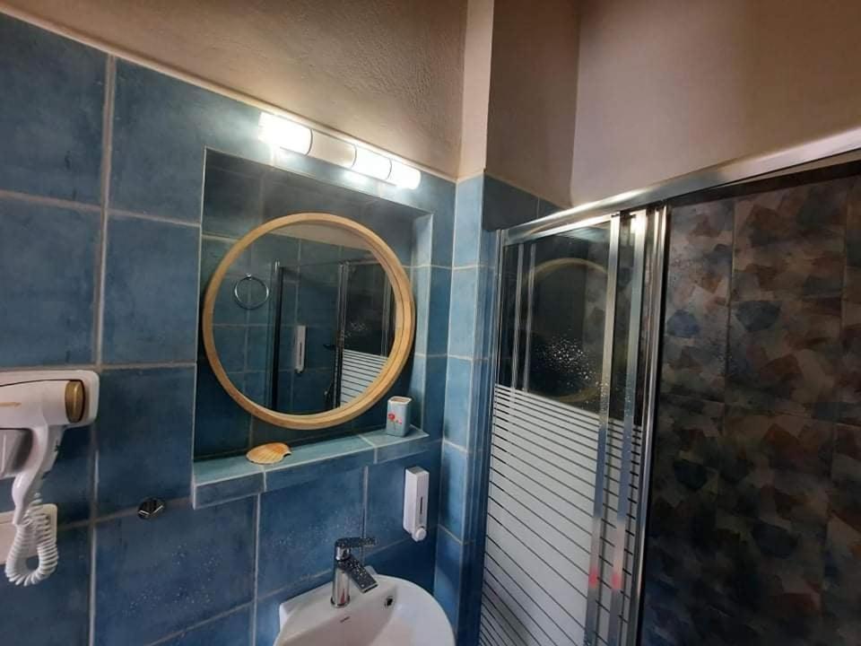 Zdjęcie z galerii obiektu Almiris Seaside Apartments w mieście Almirida