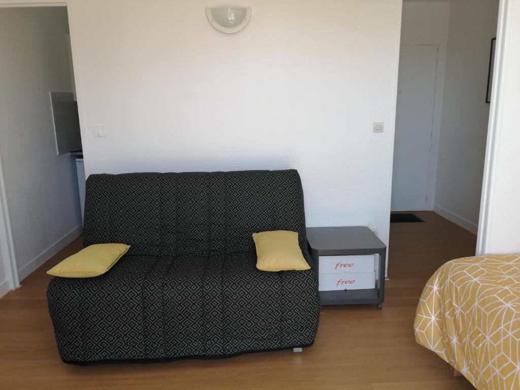 Studio zen avec parking - One-Bedroom Apartment