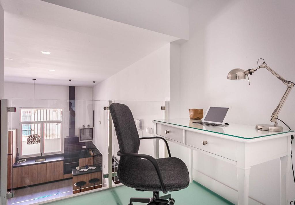 Fotografia z galérie ubytovania Maravilloso loft dúplex casco histórico v destinácii Seville