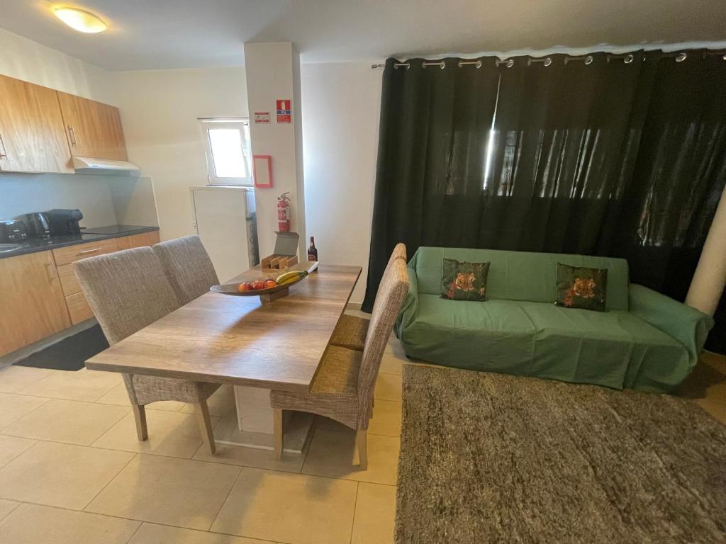 Esmeralda Holidays Apartments - Resim 20