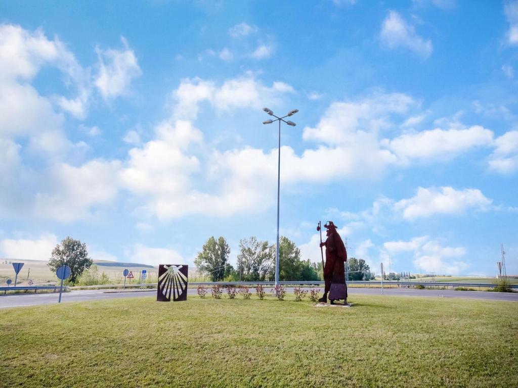 Kép Belvilla by oyo Campo de Golf szállásáról Cirueñában a galériában