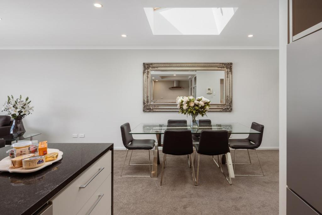 Oxleys Penthouse 506 - Resim 18