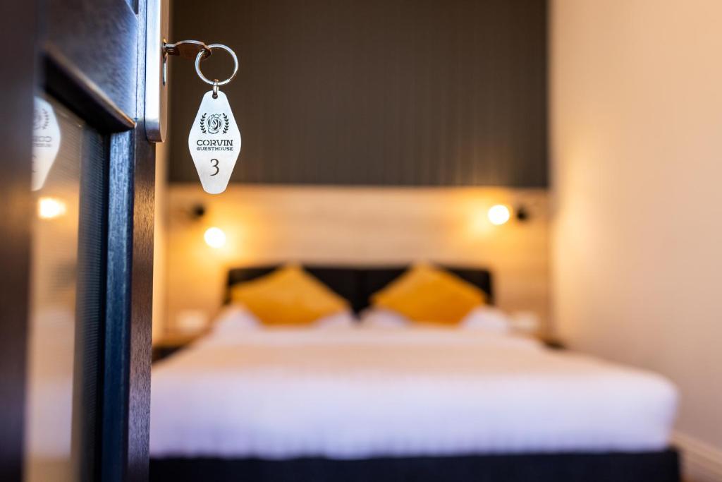 Corvin Guesthouse - Housity