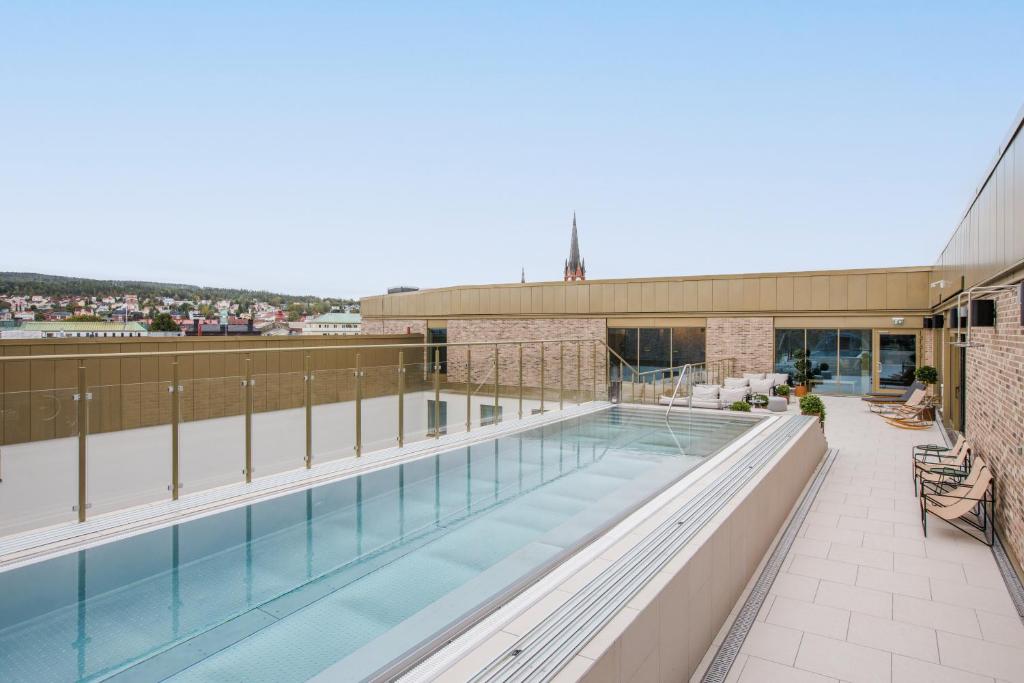 Bazén v ubytování Clarion Hotel Sundsvall nebo v jeho okolí