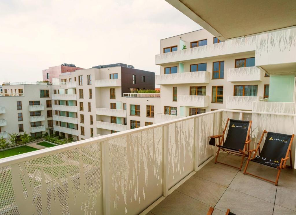 About Art Apartments - 18