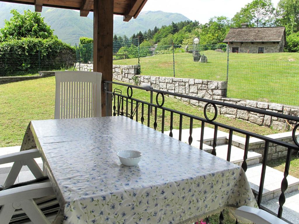 Zahrada ubytování Holiday Home Iride by Interhome