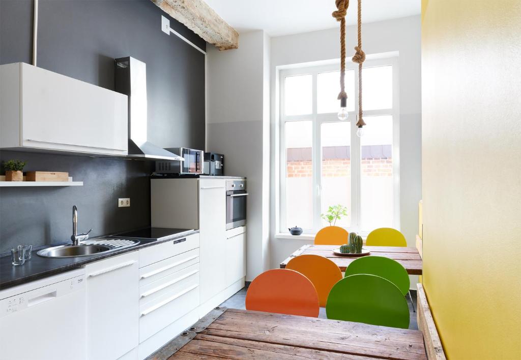 OLD PRINTING HOUSE - Modern I City I 2 Min HBF I E-Ladesäule - Resim 23