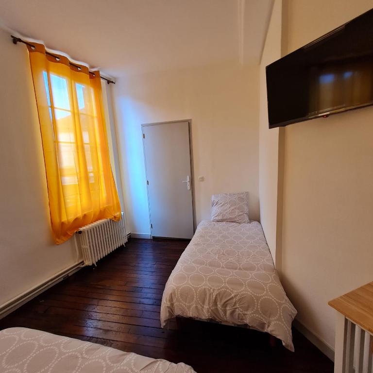 LE COMMERCE - Driepersoonskamer Met Eigen Badkamer