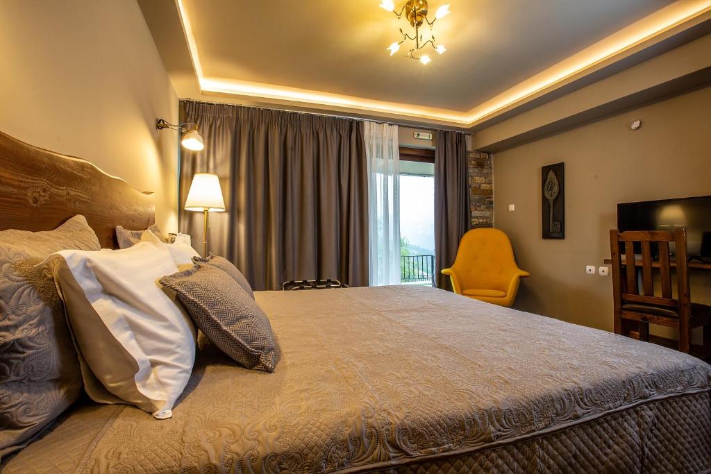 Łóżko lub łóżka w pokoju w obiekcie La Noi Guesthouse