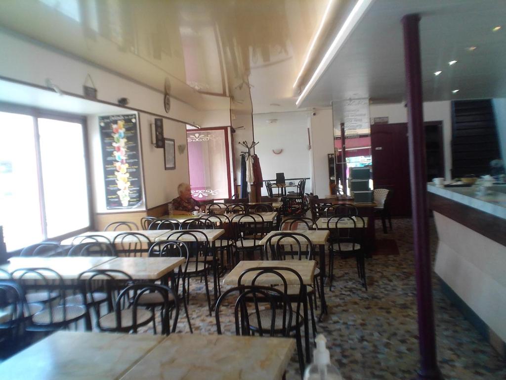 Restaurace v ubytování LE COMMERCE