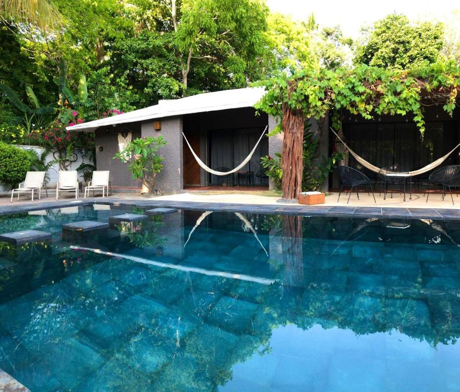 Piscina di Casa Sirena o nelle vicinanze