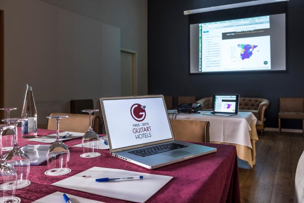 Guitart Grand Passage - Resim 44